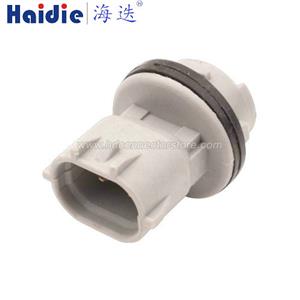 Lamp holder plug HDL-493