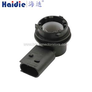 Lamp holder plug HDL-518