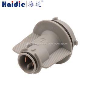 Lamp holder plug HDL-520
