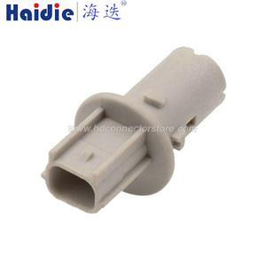 Lamp holder plug HDL-554