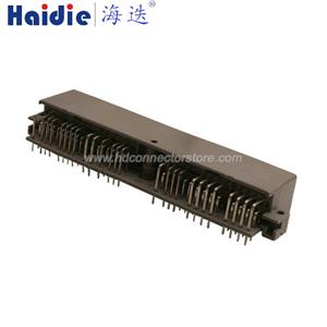 Auto connector 5178079-1