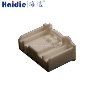 Auto connector 2326818-1