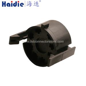 Auto connector R250370