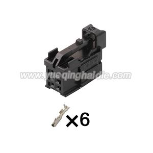 Auto Connector  1563334-1/8W0971636