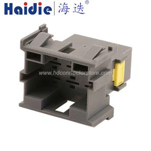 Auto connector 1002-101