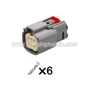 Auto wiring cable connector include terminals pins 33472-0670