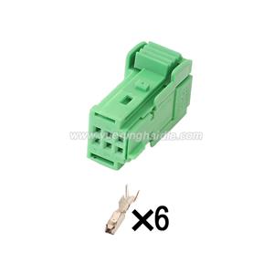 Auto connector  98298-0003