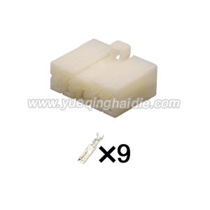 Auto Connector Inlude Terminals and Seals 172496-1