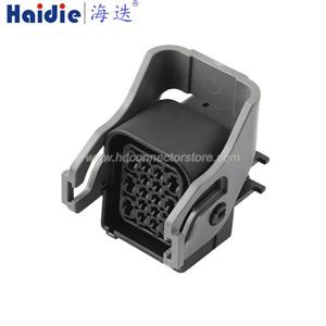 Auto connector WJ654 1743355-2