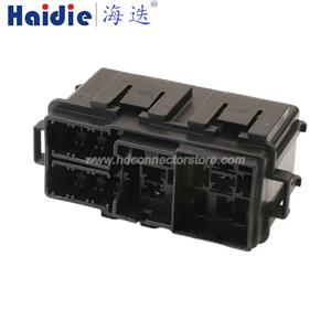 Fuse box with terminal BX2068C-2A
