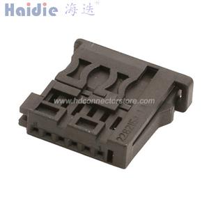 Auto connector 2282154-1