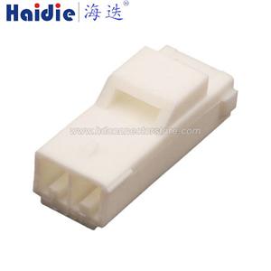 Auto connector YLR-02VF