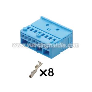 Auto Connector 4-953892-1