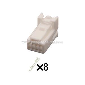 Auto connector 1379659-5