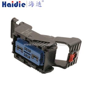 Auto connector 34851-0007